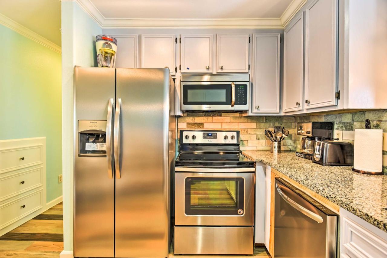 Spacious Port Aransas Condo Near Beach And Golfing Bagian luar foto